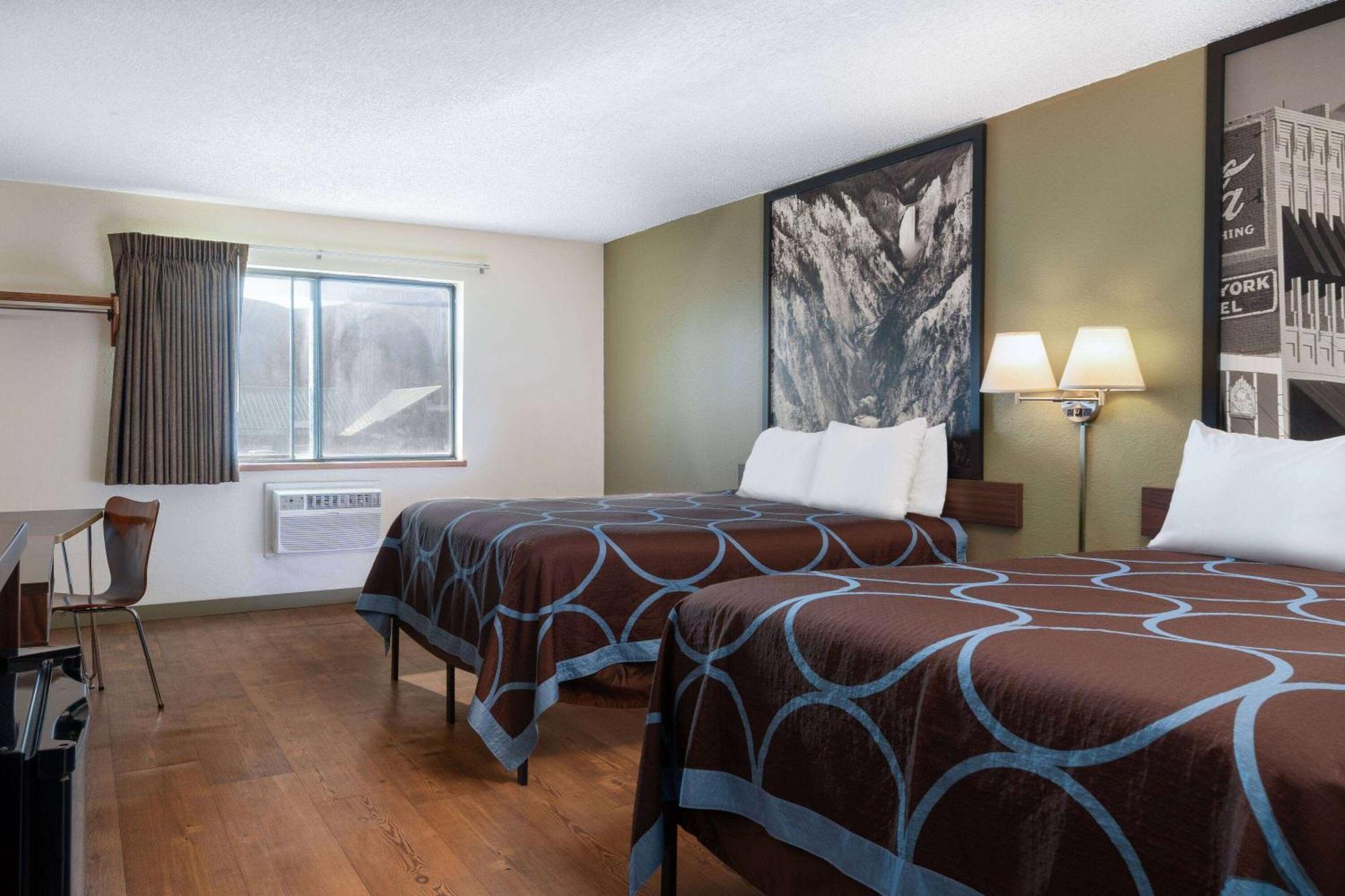 Super 8 By Wyndham Livingston Yellowstone Ngoại thất bức ảnh