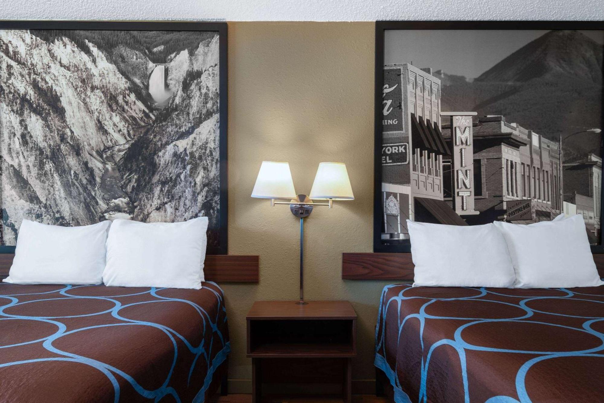 Super 8 By Wyndham Livingston Yellowstone Ngoại thất bức ảnh